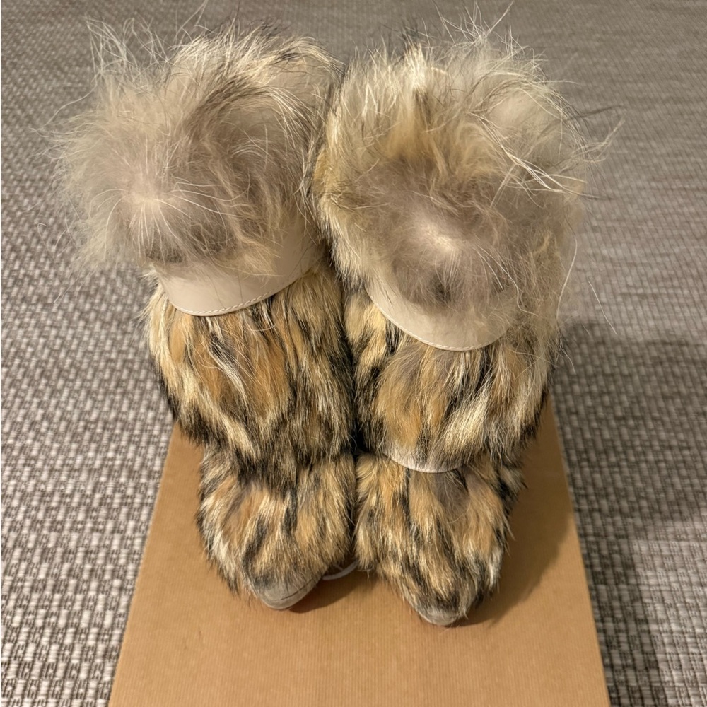 Christian Louboutin Toundra Coyote Fur Heeled Boots- Tan